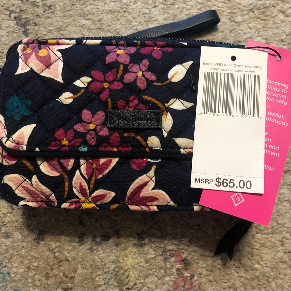 Vera Bradley All In one Kingston Garden